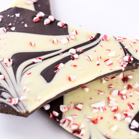 Holiday Chocolate Bark: Peppermint