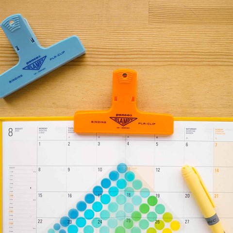 Hightide USA - Plastic Clip: Orange