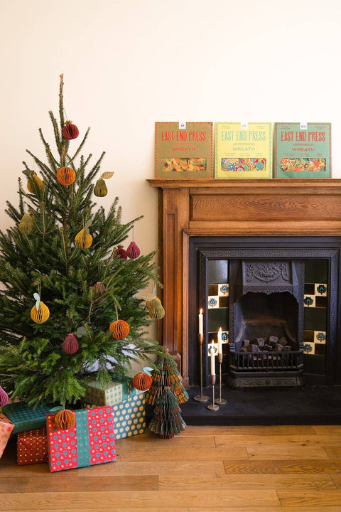 Bauble Cotton Board Wreath