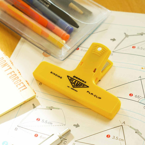 Hightide USA - Plastic Clip: Orange