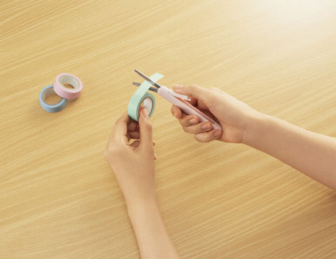 SAXA POCHE Compact Scissors - White