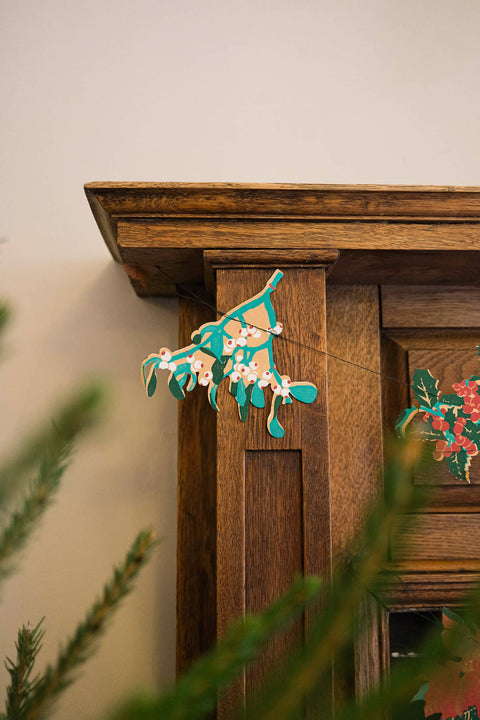 Foliage Sewn Garland