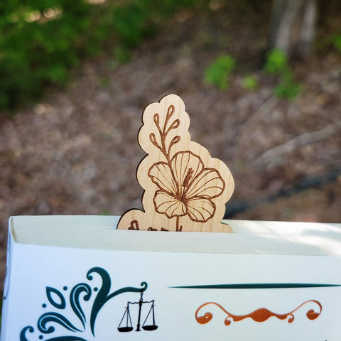 Hibiscus flower wood bookmark - book gifts, bookmarks, books